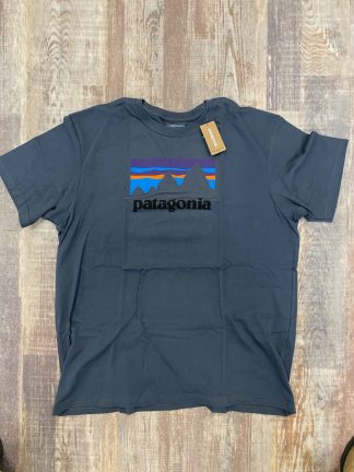 Patagonia M's Shop Sticker Cotton T-shirt - Smolder Blue - X-LARGE-0